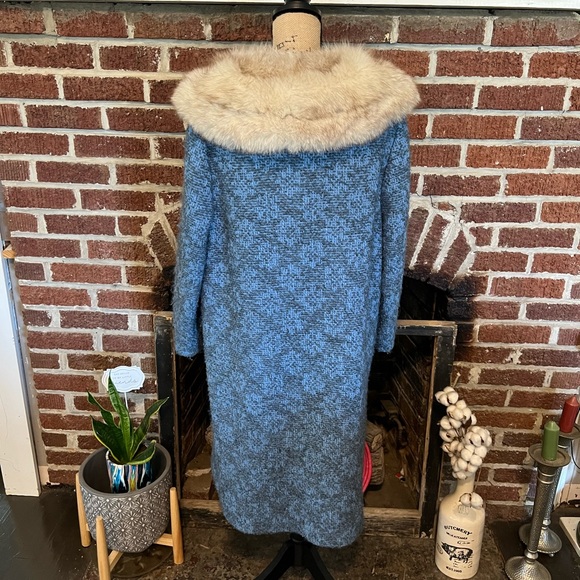 VINTAGE 1950’s-1960’s car coat with fur collar - Picture 4 of 6